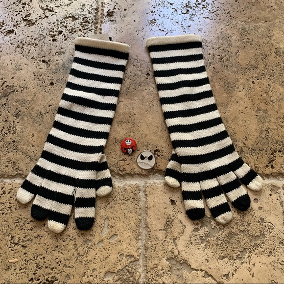 Nightmare Before Christmas Jack Skellington Stripe Gloves Pin Lot Disney - Picture 1 of 16